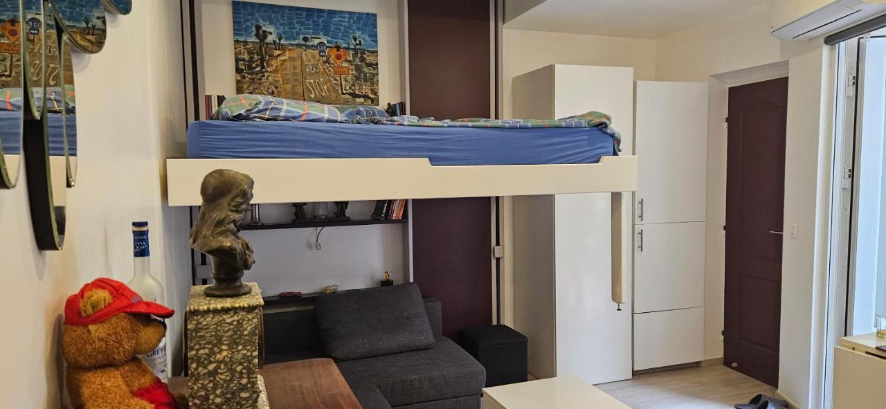 Studio 22M2 A Ivry/Seine-A 200 Metres De Paris. Proche Metro 7 Exteriér fotografie